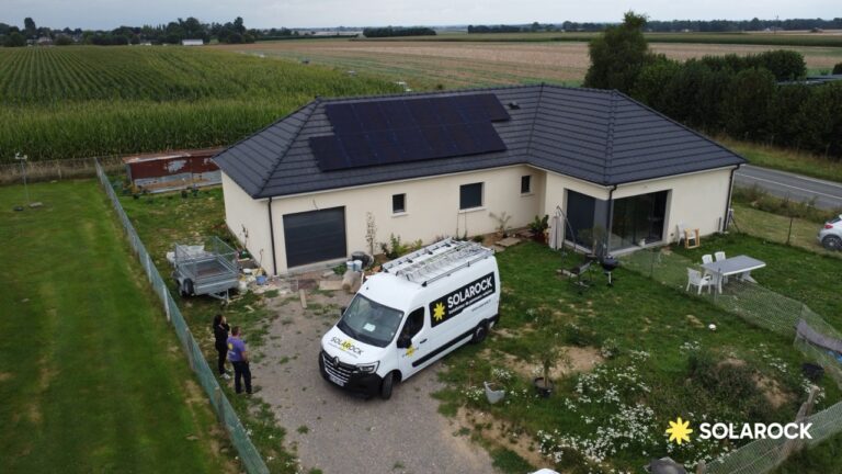 Solarock face à la crise de confiance du solaire résidentiel : pari sur les « champions locaux »