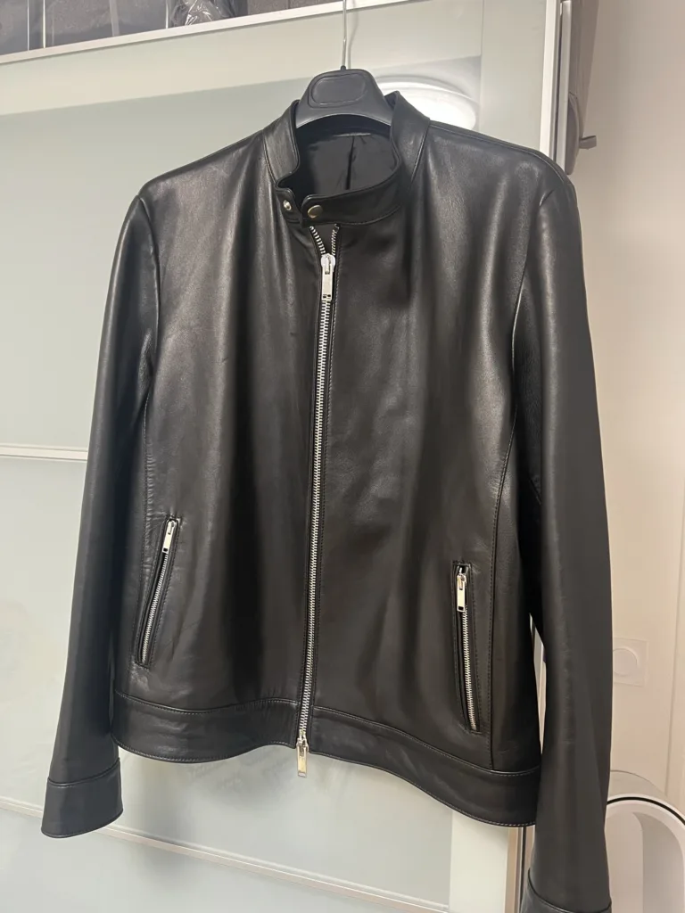 Le Blouson Minimaliste d'Atelier Bertrand