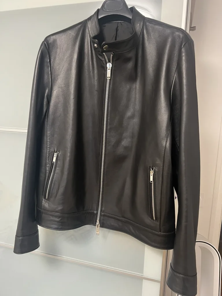 Le Blouson Minimaliste d'Atelier Bertrand