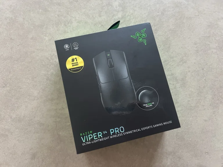 La boîte de la souris sans fil Razer Viper V4 Pro
