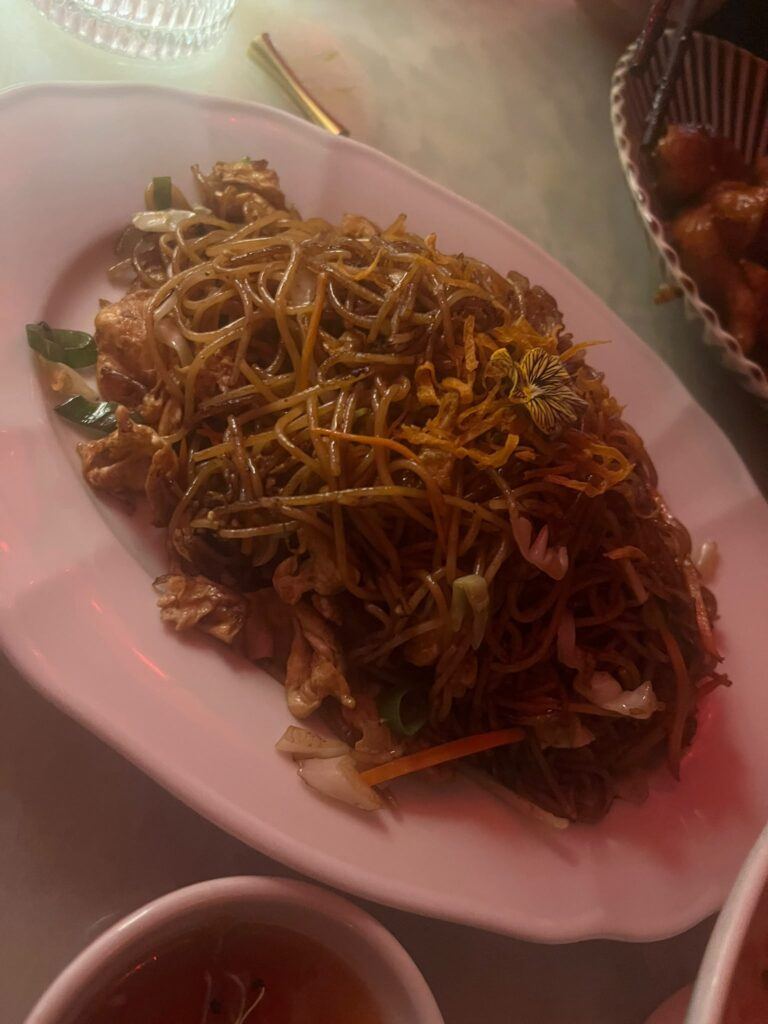 Les nouilles sautées aux légumes de Red Katz