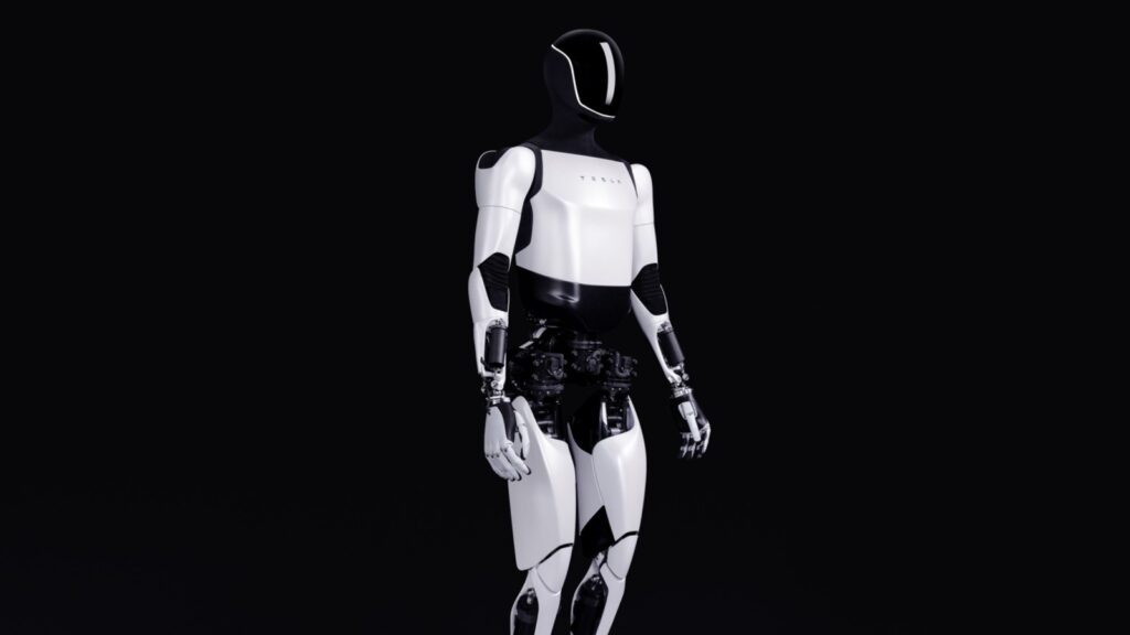 Robot humanoïde Tesla Optimus, blanc et noir, sur fond noir