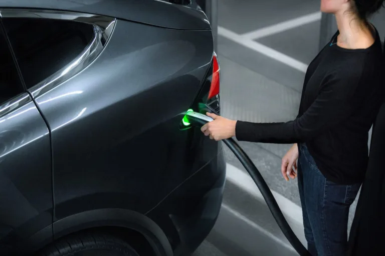 Global EV Sales to Grow by 35% in 2023, Study Shows