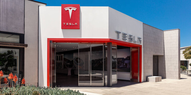 Tesla to Set Up a Malaysian Headquarters