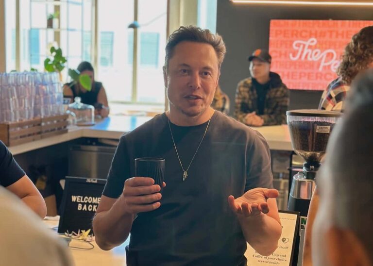 Elon Musk Asks Tim Cook to Reduce App Store Fees for X Subscriptions