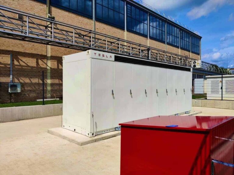 Germany’s First Tesla Megapack Put into Test Operation