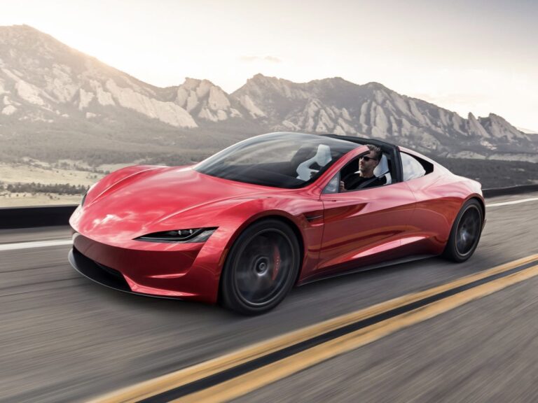 🚀 Roadster 2.0: Why is Tesla Still Pushing Back the Date, and What Does the ‘SpaceX Package’ Actually Entail?