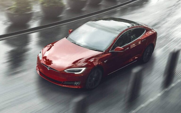 Tesla Model S Test