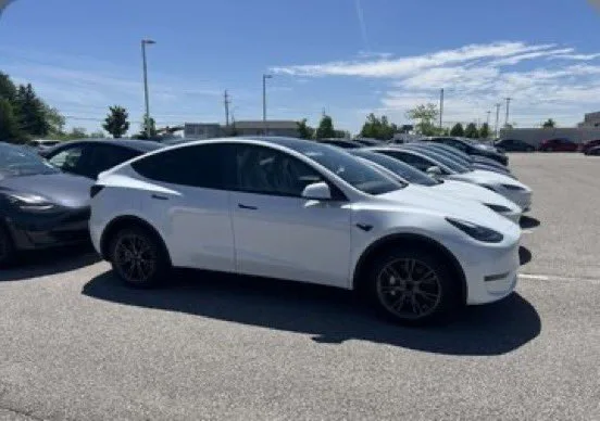 Will Tesla soon offer 19-inch Dark Gemini wheels in Canada?
