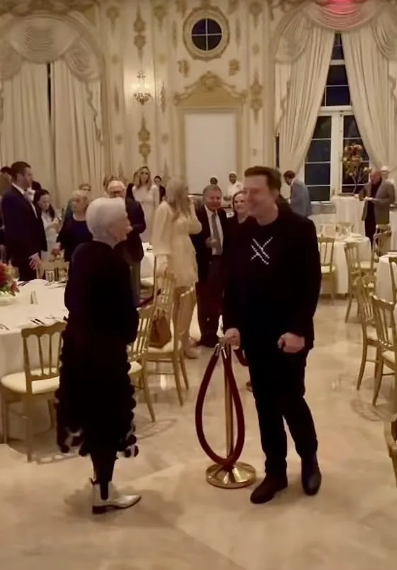 The Profound Bond Between Elon Musk and Maye Musk: A Testament to Family Support
