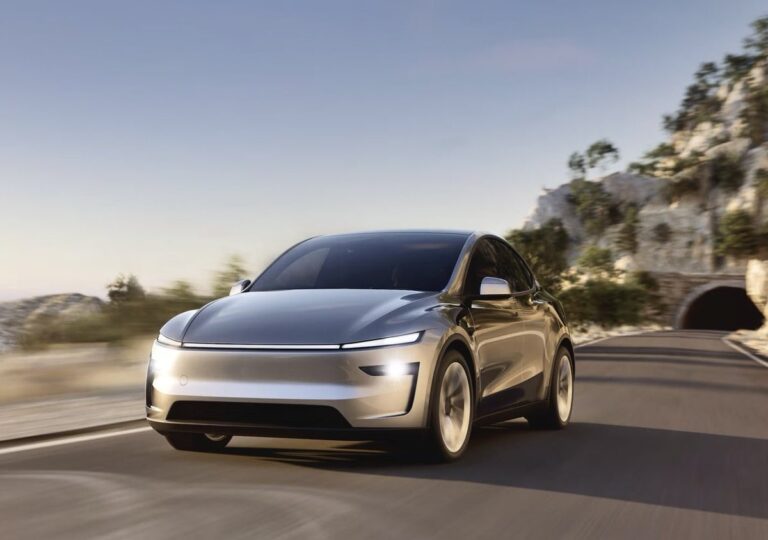 The Ultimate Guide to the Tesla Model Y: Range, Price, Options, and Detailed 2026 Specifications