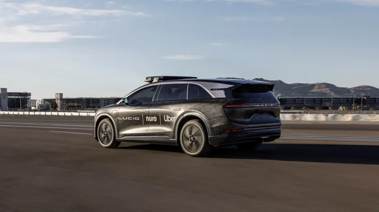 Lucid and Uber Join Forces: A $300 Million Leap into Robotaxi Innovation