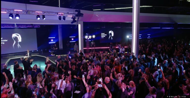 Tesla’s Vision Unleashed: Pioneering Progress in the Age of Autonomy