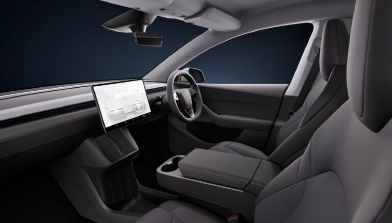 Tesla Unveils New Model Y Standard RHD in the UK: A Comprehensive Overview